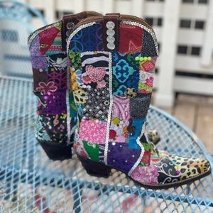 Multi colored/multi print Arita Boots size 9